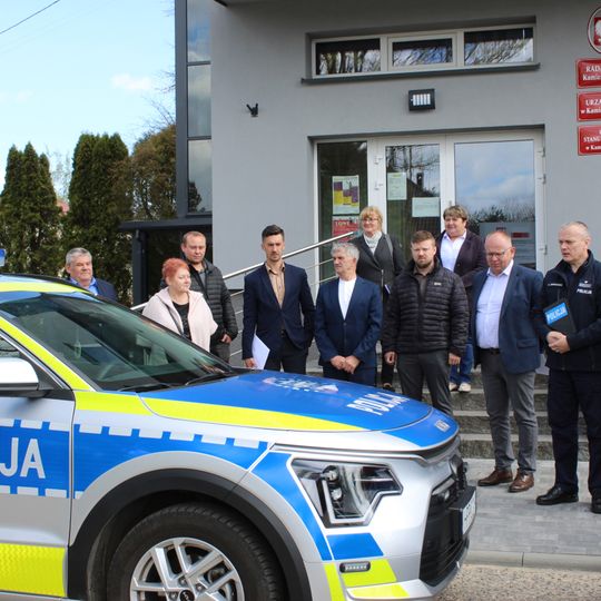 Nowy radiowóz w Komisariacie Policji w Poczesnej