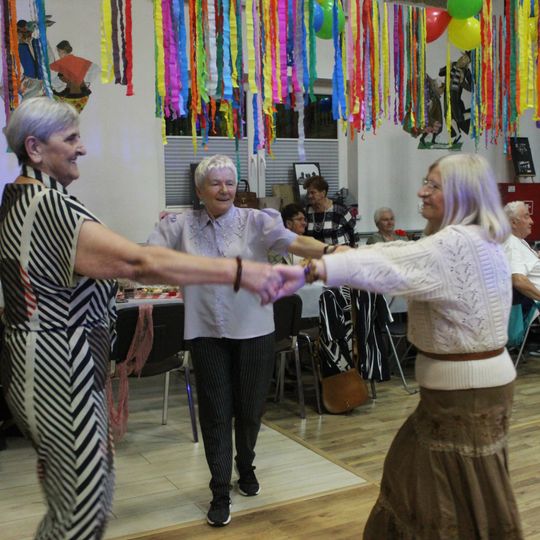 Weekend Seniora z Kulturą – Potańcówka w Stylu PRL