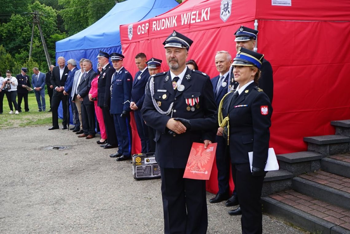 70-lecie OSP Rudnik Wielki – wspólnie uczciliśmy piękny jubileusz służby i zaangażowania! 70-lecie OSP Rudnik Wielki – wspólnie uczciliśmy piękny jubileusz służby i zaangażowania!