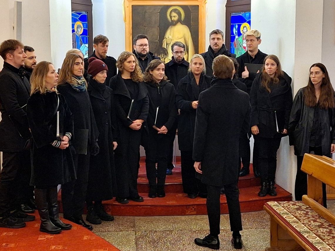 🎶Koncert Chóru Auxilium w Kościele św. Tomasza Apostoła w Osinach 🎶