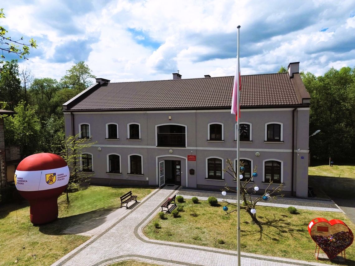 Muzeum Regionalne w Kamienicy Polskiej  zaprasza na spotkanie dotyczące organizacji Nocy Muzeów, która w tym roku będzie poświęcona jubileuszowi 80-lecia istnienia Gminnej Biblioteki Publicznej w Kamienicy Polskiej.