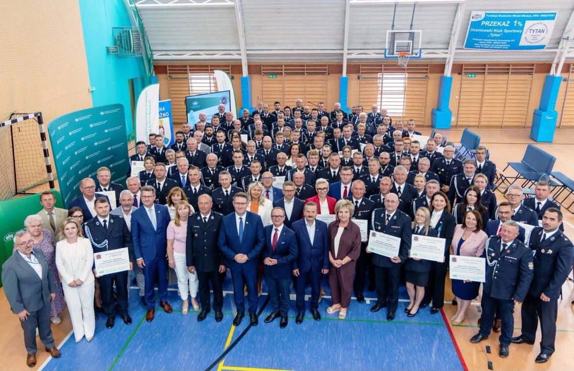 OSP Osiny i OSP Zawisna z dofinansowaniem w ramach programu „Bezpieczny Strażak 2026” OSP Osiny i OSP Zawisna z dofinansowaniem w ramach programu „Bezpieczny Strażak 2026”