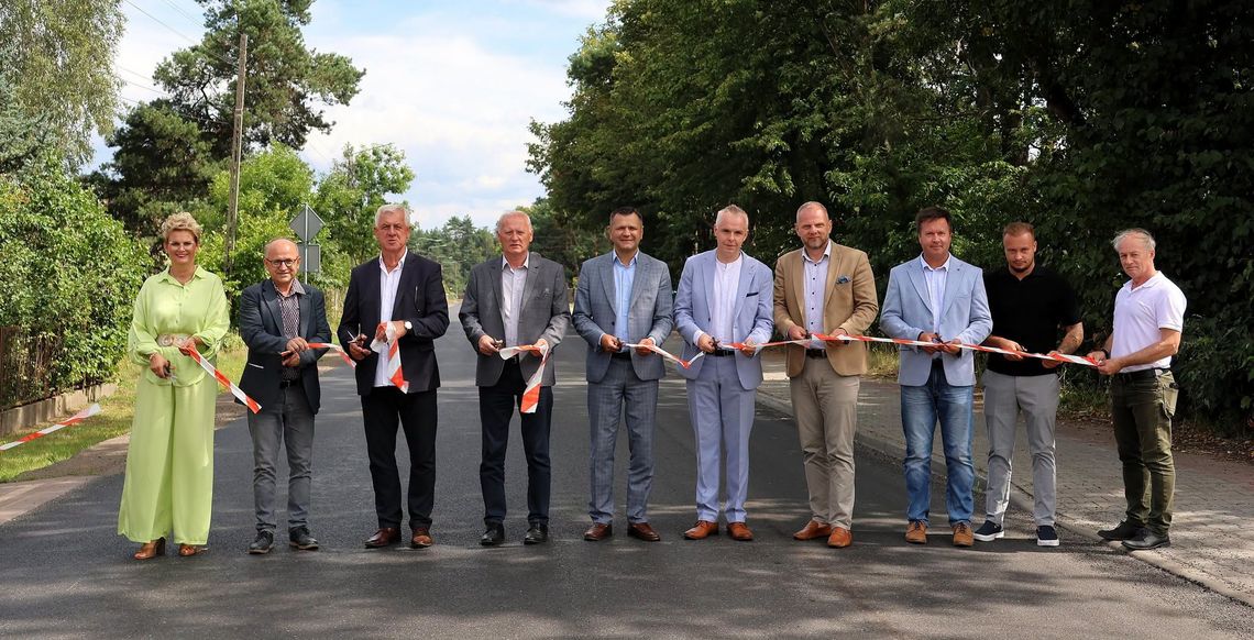 🚧 Zakończenie przebudowy drogi powiatowej nr 1023S w Rudniku Wielkim 🚧 Zakończenie przebudowy drogi powiatowej nr 1023S w Rudniku Wielkim