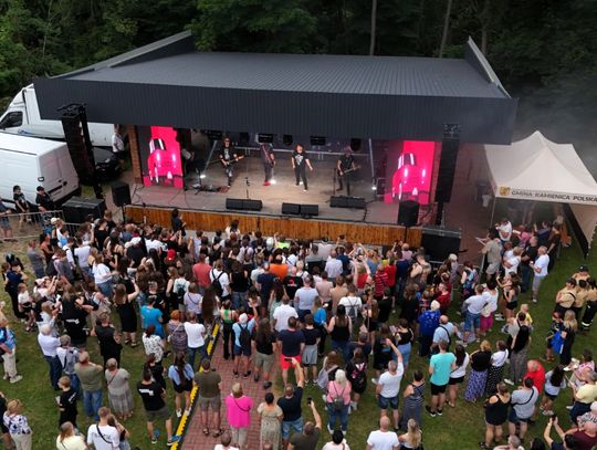 Występ zespołu Big Cyc podczas Dni Gminy Kamienica Polska Występ zespołu Big Cyc podczas Dni Gminy Kamienica Polska