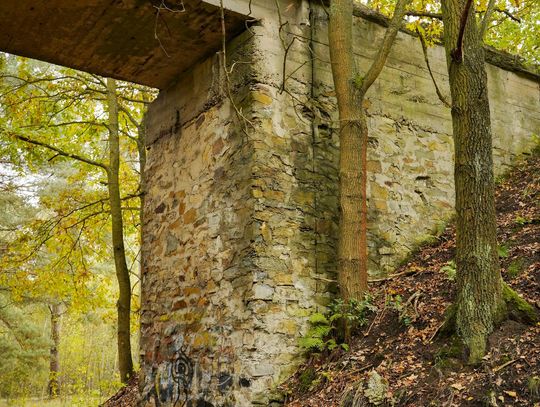 Most kolejowy w Osinach