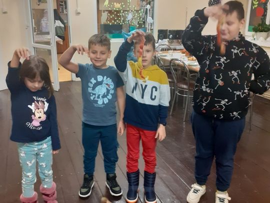 Andrzejki w świetlicy w Wanatach