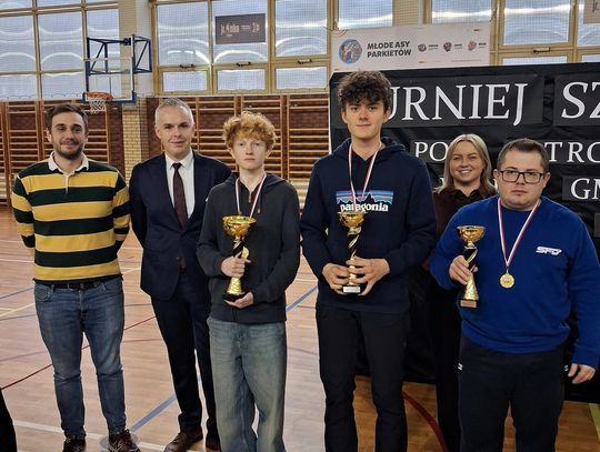 Turniej Szachowy o Puchar Wójta Gminy Kamienica Polska Turniej Szachowy o Puchar Wójta Gminy Kamienica Polska