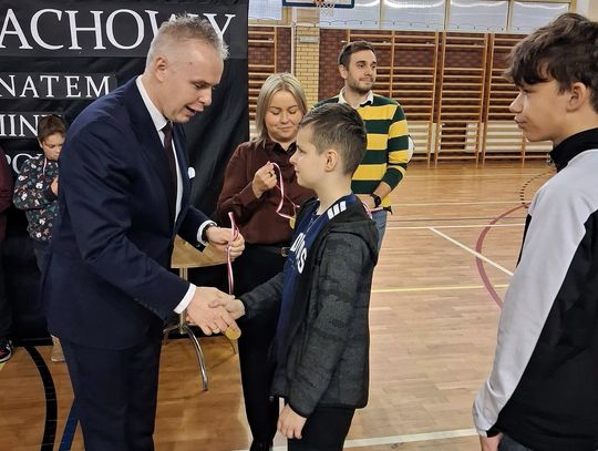 Turniej Szachowy o Puchar Wójta Gminy Kamienica Polska Turniej Szachowy o Puchar Wójta Gminy Kamienica Polska