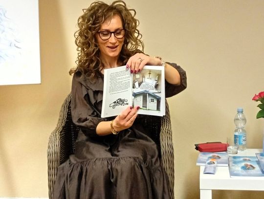 Spotkanie autorskie z Barbarą Sochą w Gminnej Bibliotece Publicznej w Kamienicy Polskiej